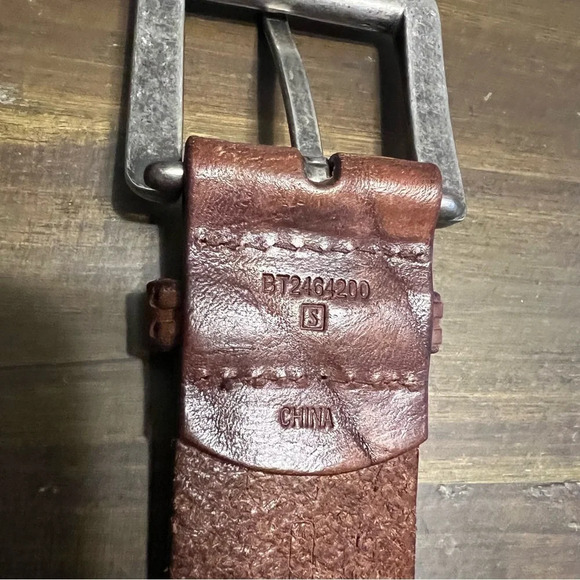 Fossil Double Hole Brown Leather Belt - Picture 5 of 9